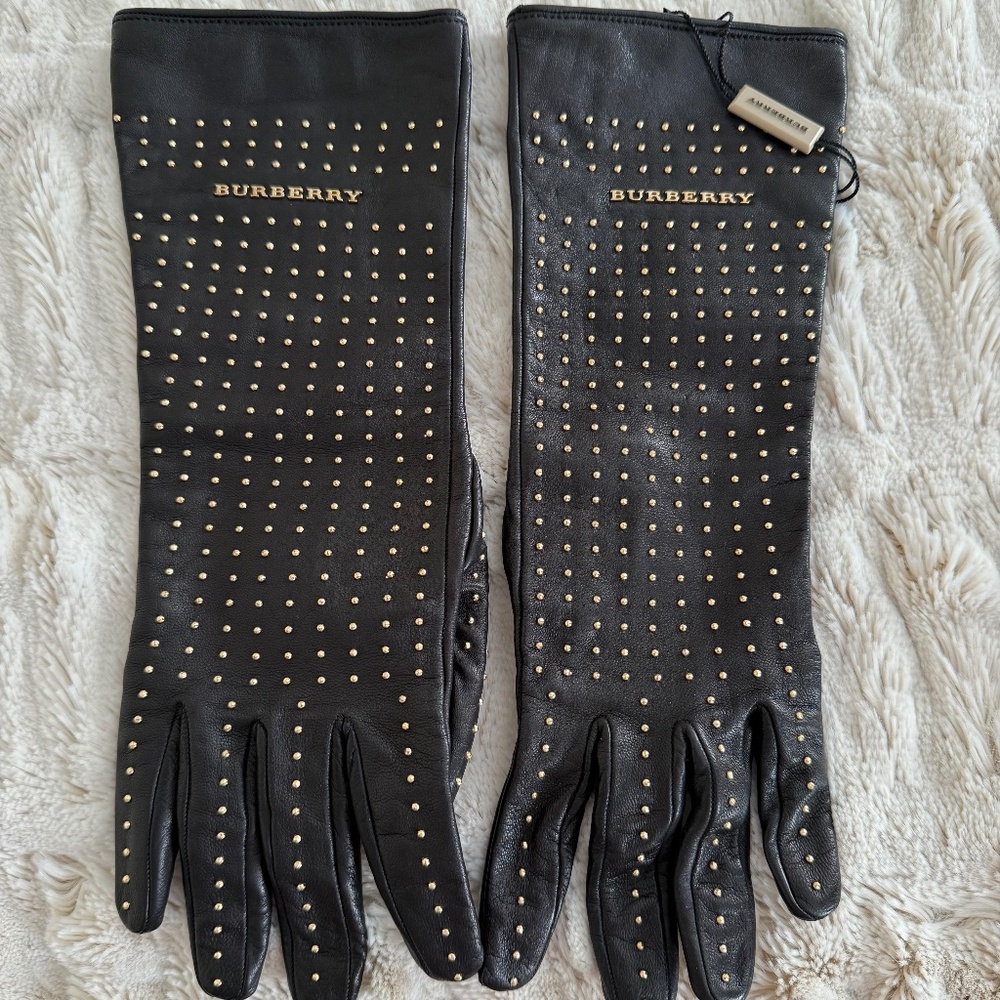 Burberry Studded Leather Gloves